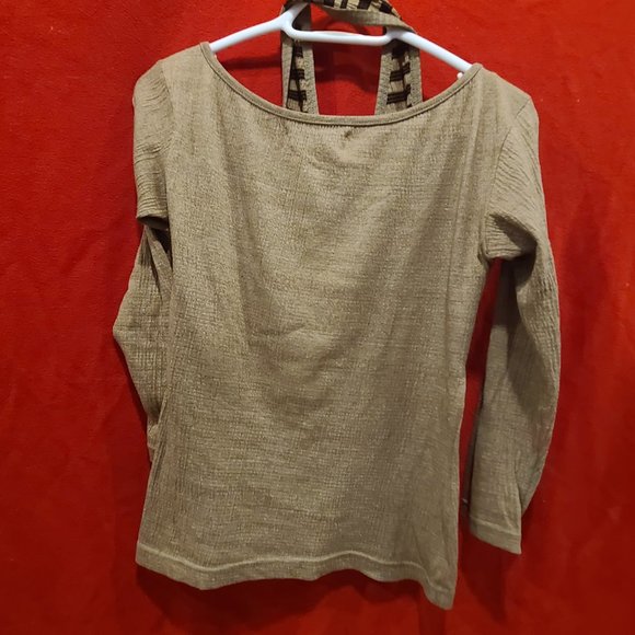 Top/Blouse - Picture 2 of 3